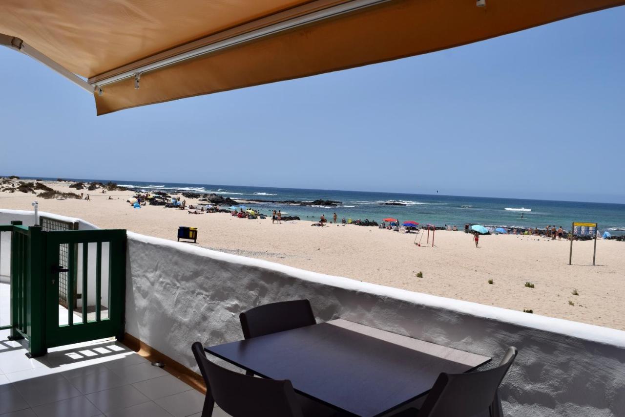 Beachfront Bungalow Cotillo Lagos Luaran gambar