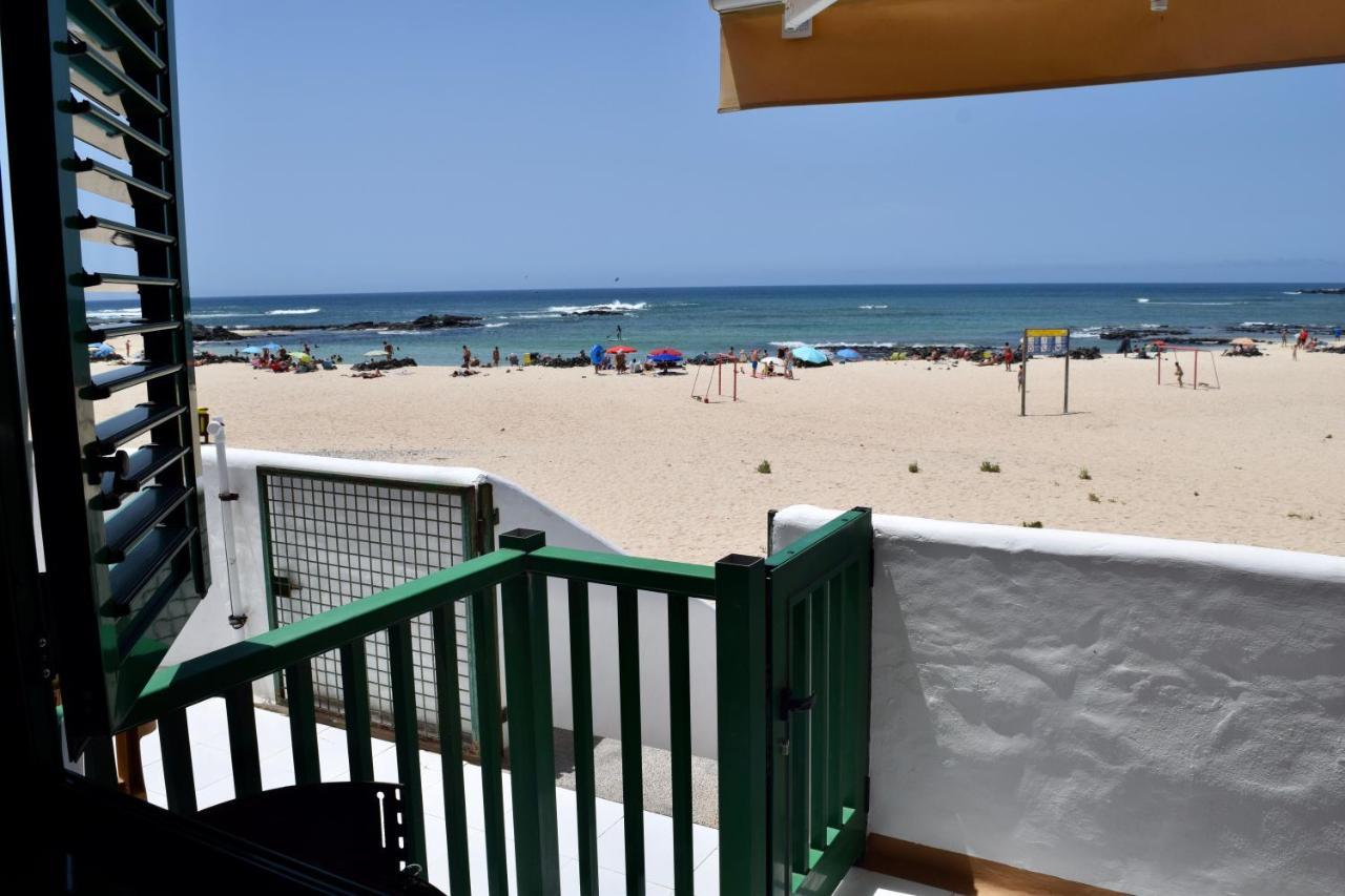 Beachfront Bungalow Cotillo Lagos Luaran gambar